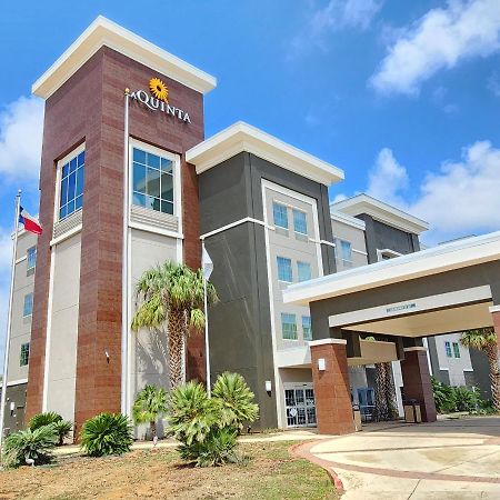 La Quinta By Wyndham Pearsall Bagian luar foto