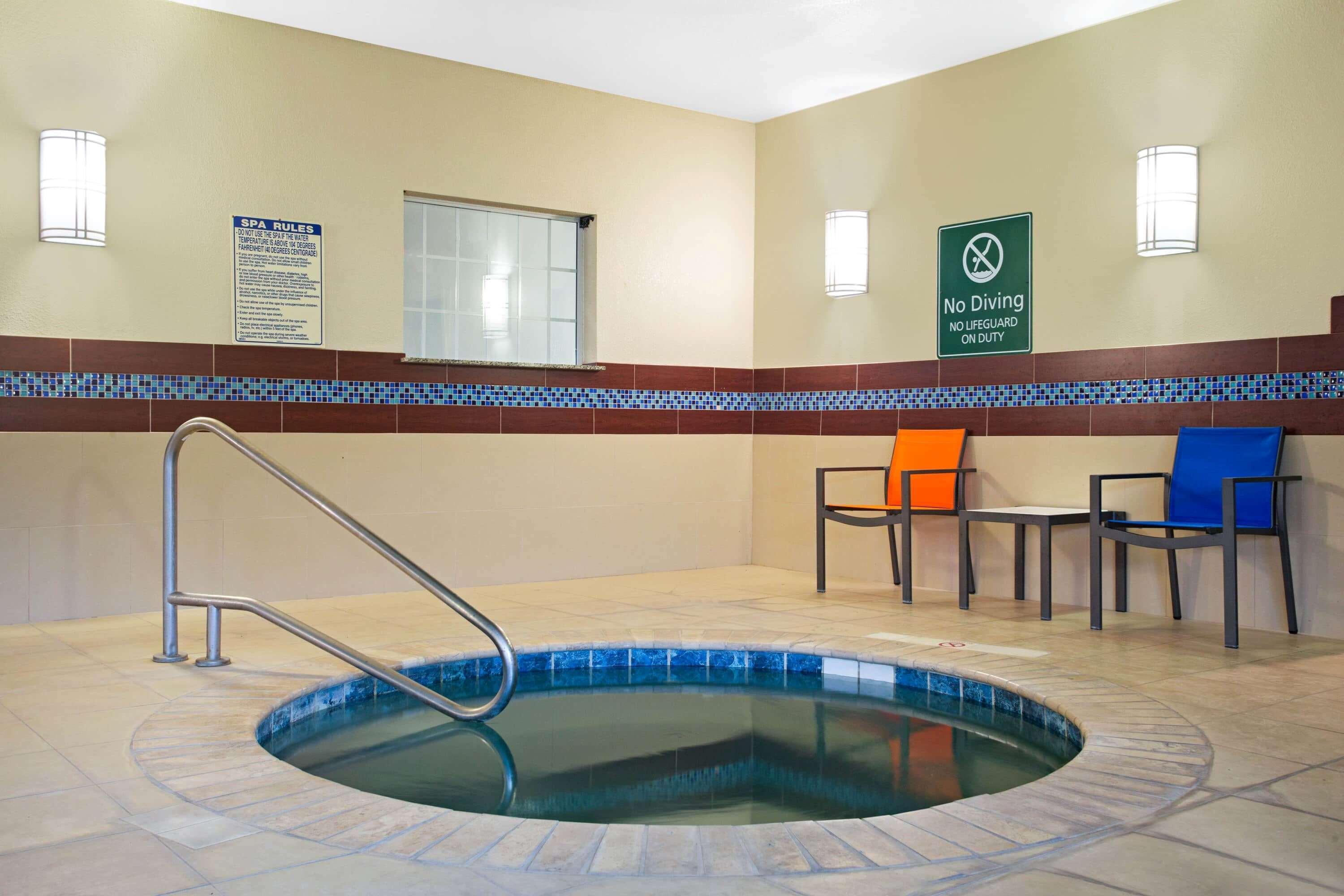 La Quinta By Wyndham Pearsall Bagian luar foto
